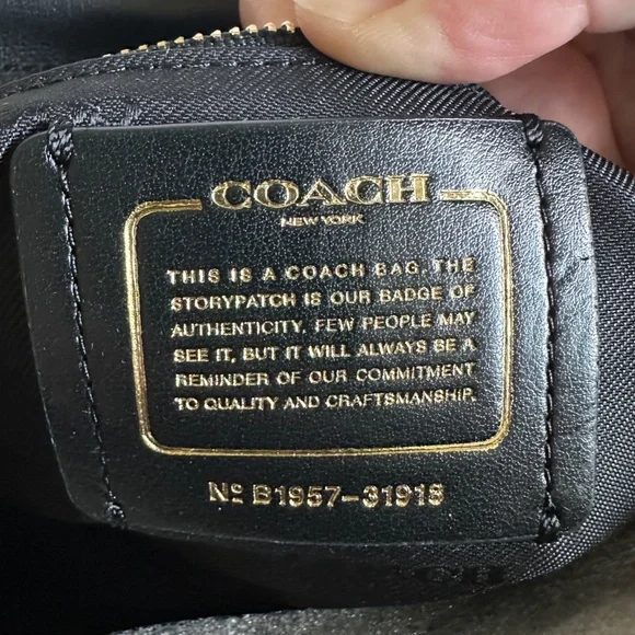 NWT! RARE! 31918 Coach x Selena Gomez Women's Bag Black Leather Grace 20 Satchel - Picture 7 of 11